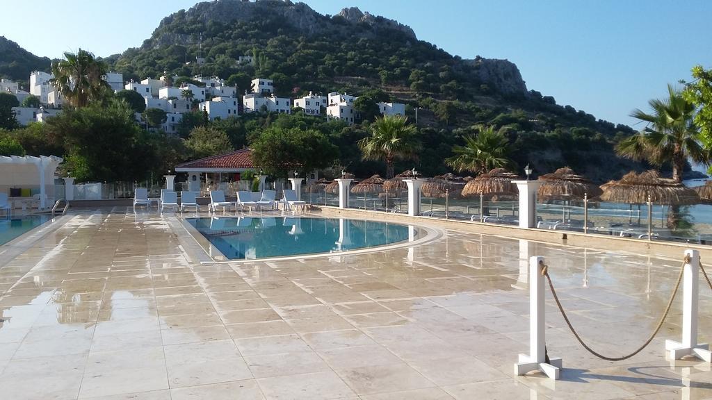 Palm Bay Beach Hotel Эмеджик Экстерьер фото